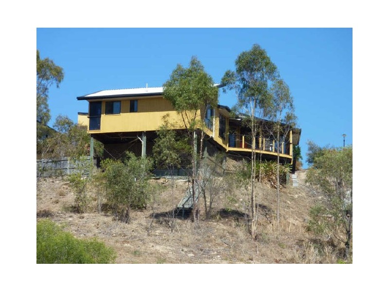 4 Ouston Place, South Gladstone QLD 4680