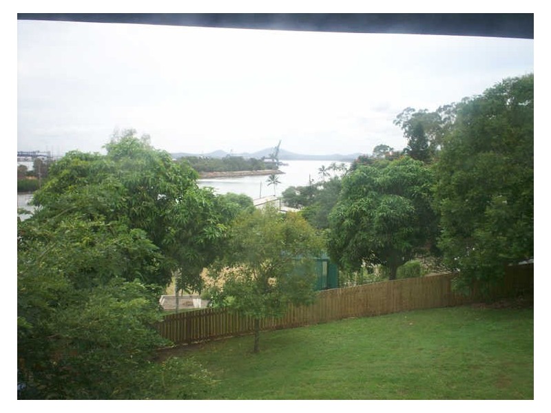 5/8 Oaka Lane, Gladstone QLD 4680