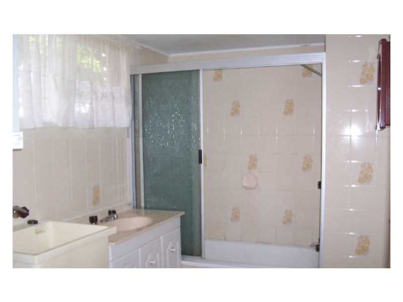 2/2 Fowler Street, Gladstone QLD 4680