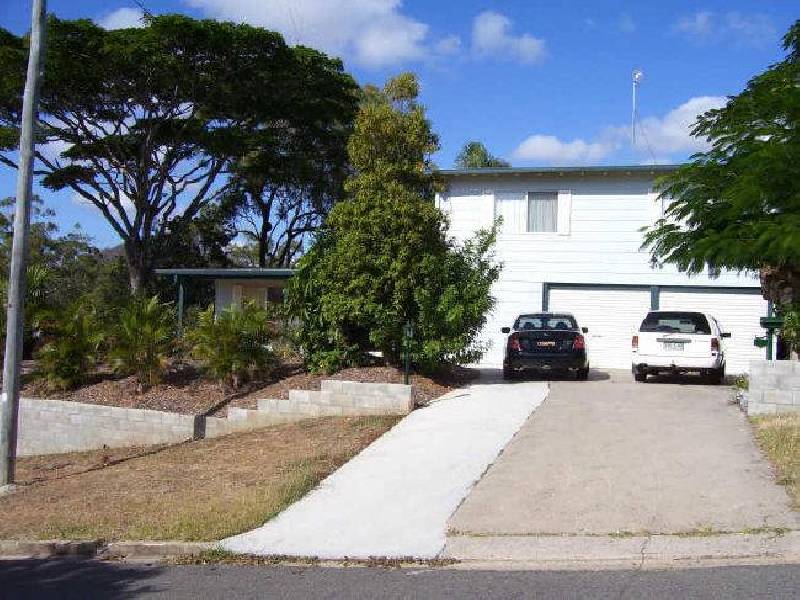 4 Lotus Street, Sun Valley QLD 4680