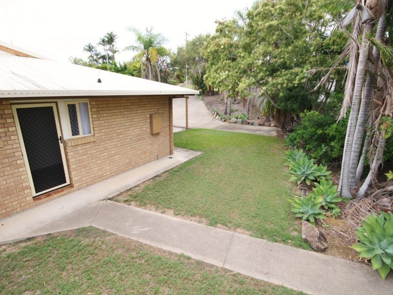 Unit 1/27 Intrepid Street, Clinton QLD 4680