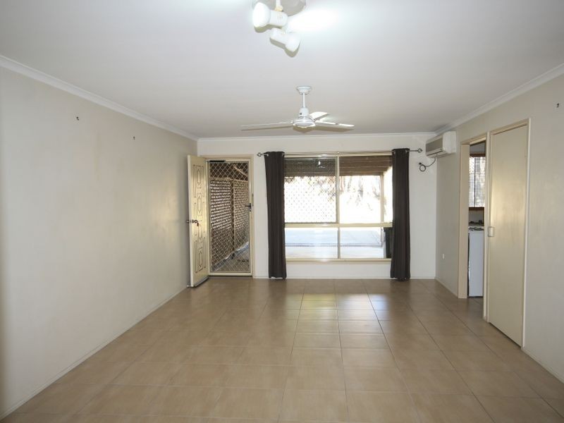 Unit 1/27 Intrepid Street, Clinton QLD 4680