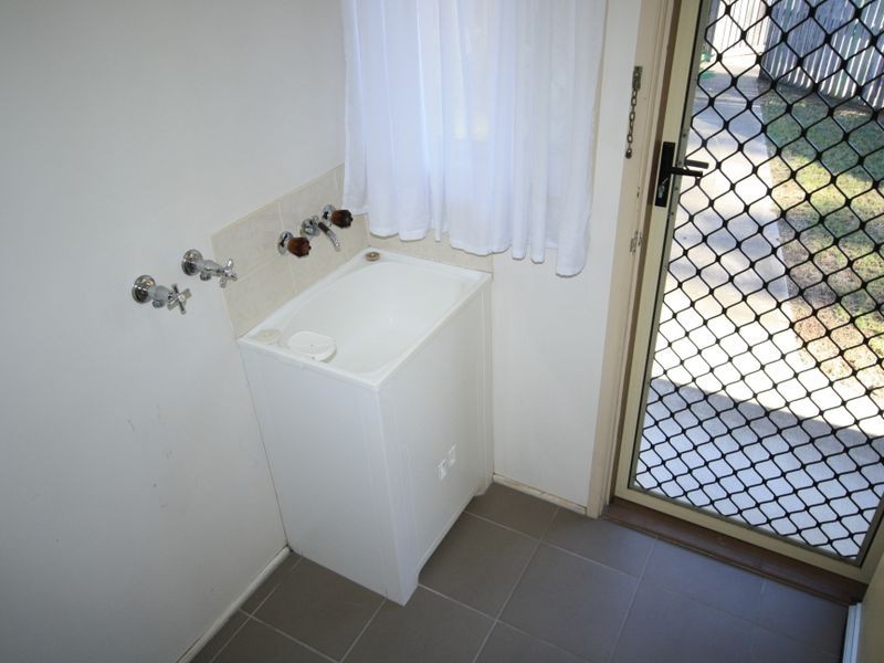 Unit 1/27 Intrepid Street, Clinton QLD 4680