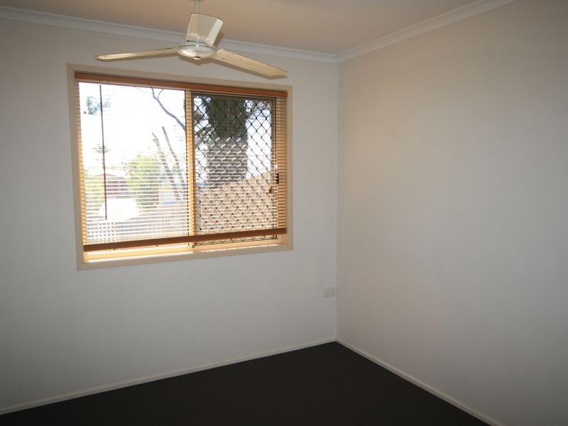 Unit 1/27 Intrepid Street, Clinton QLD 4680