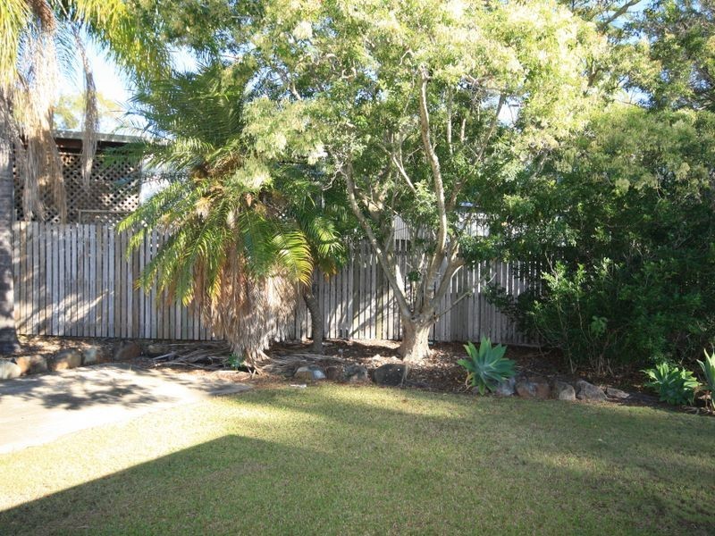 Unit 1/27 Intrepid Street, Clinton QLD 4680
