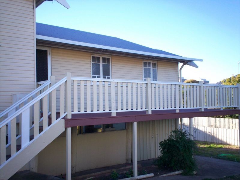 16 Rollo Street, Gladstone QLD 4680