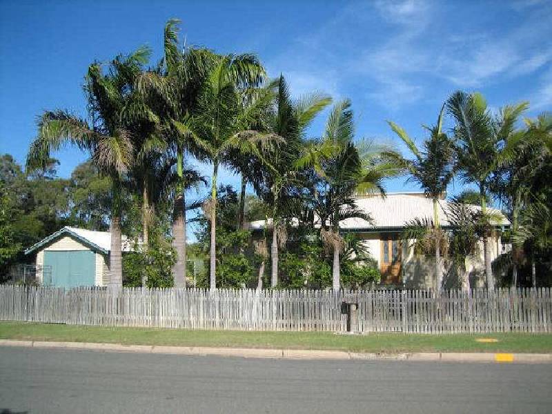 13 Friend Street, Barney Point QLD 4680