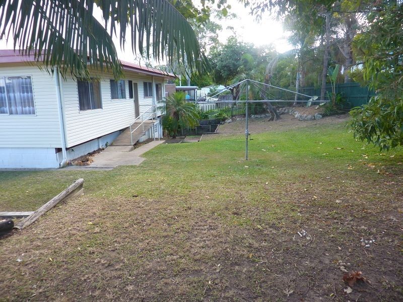 11 Amaroo Drive, Glen Eden QLD 4680