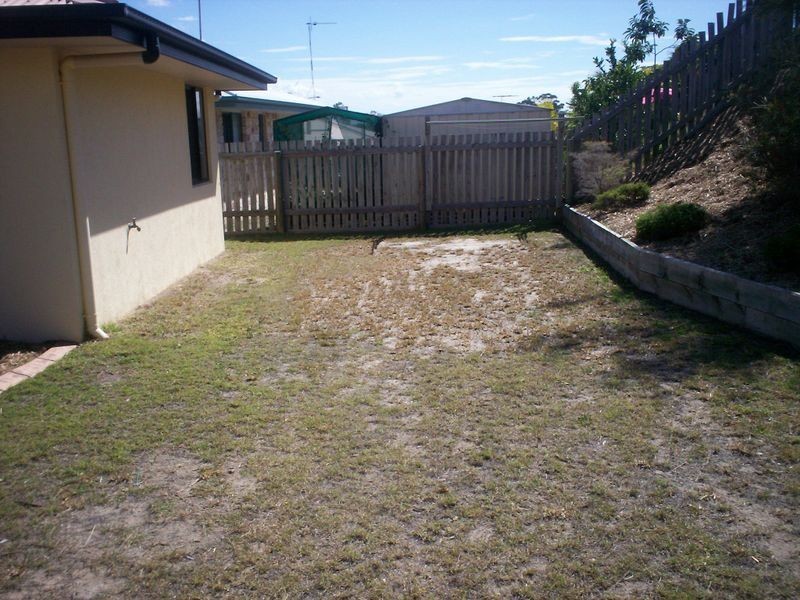 44 Witney Street, Telina QLD 4680