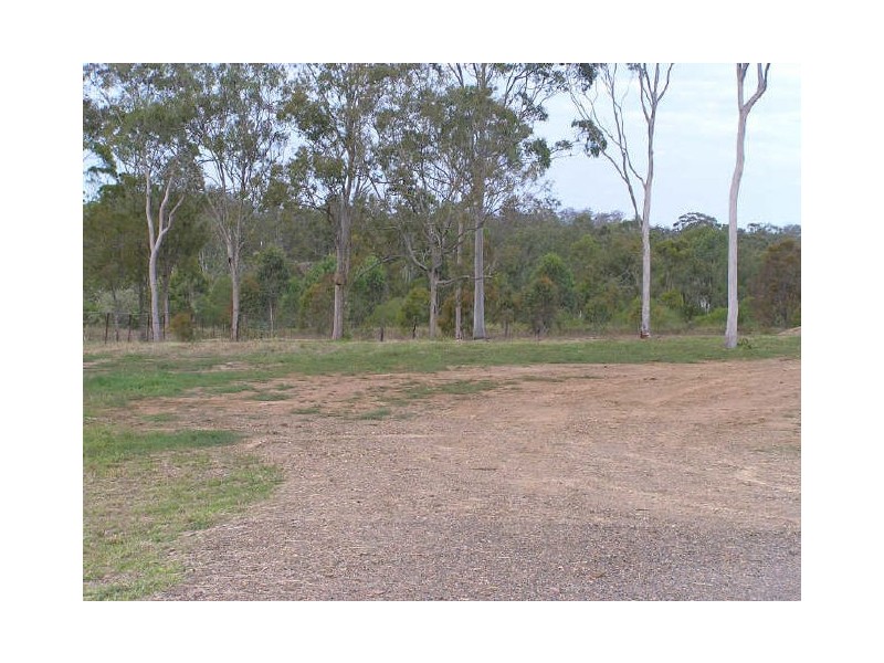 14 Ambrose Lane, Beecher QLD 4680