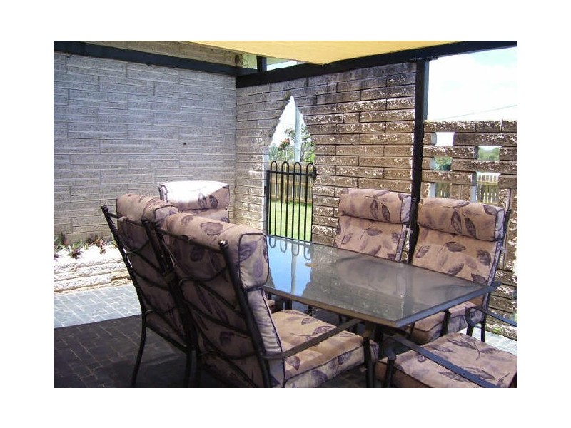 21 Chapman Drive, Clinton QLD 4680