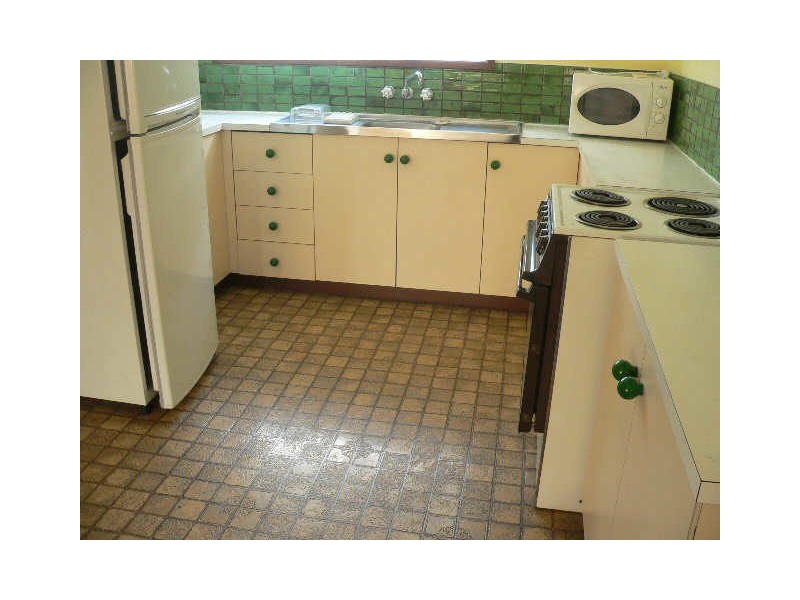 2/3 VIEW STREET, Gladstone QLD 4680