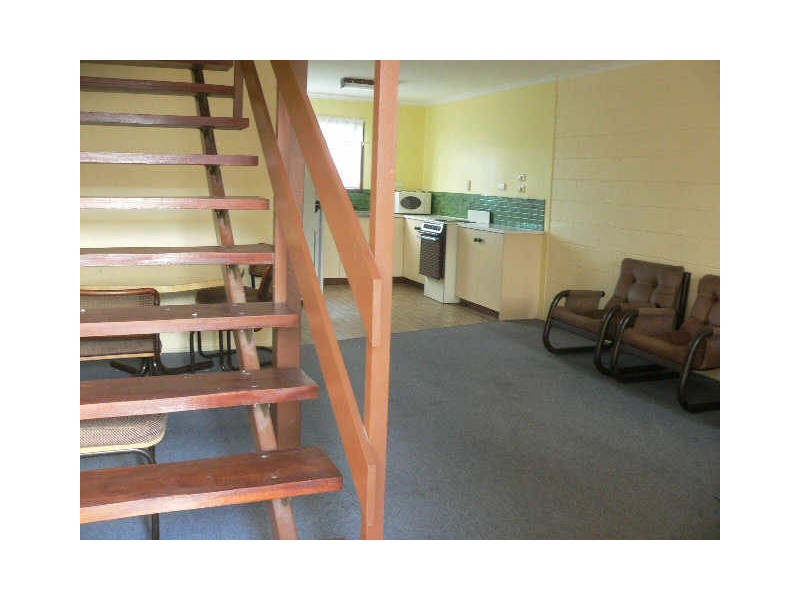 2/3 VIEW STREET, Gladstone QLD 4680