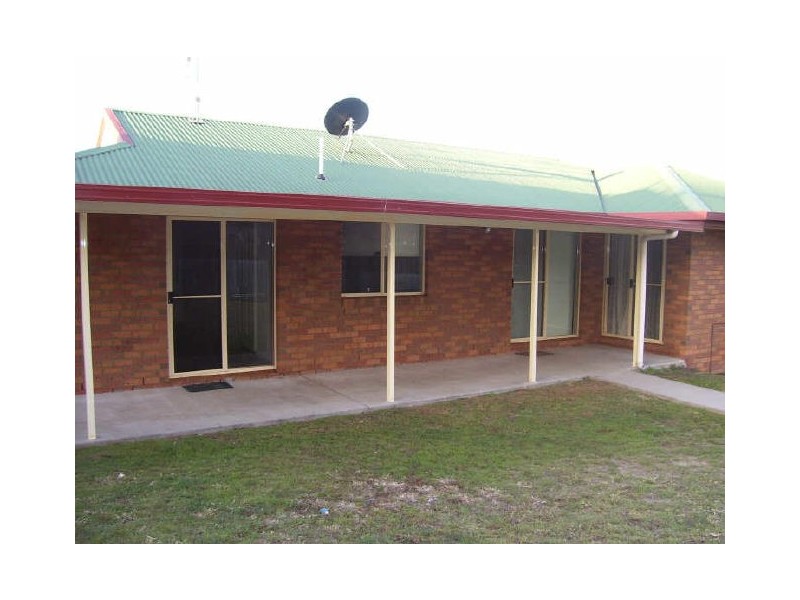 11 Stitt Close, Glen Eden QLD 4680