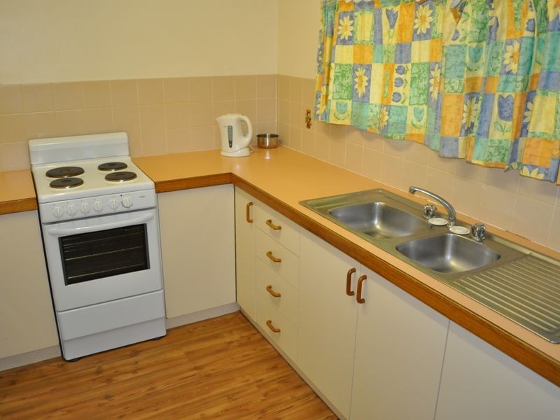 13 Sharyn Drive, New Auckland QLD 4680