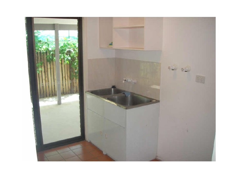 2 Connolly Court, Telina QLD 4680