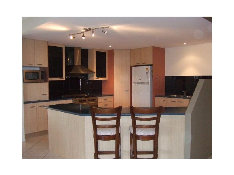 28 Clipper Tce, Gladstone QLD 4680