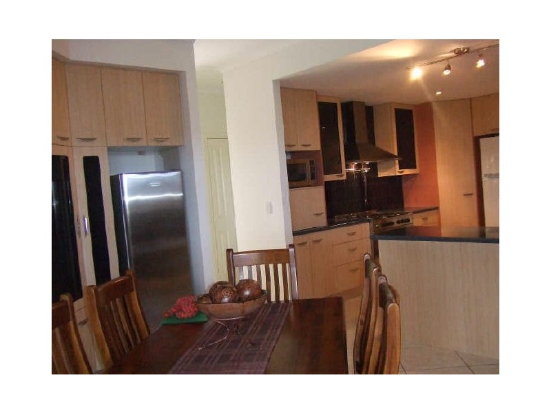 28 Clipper Tce, Gladstone QLD 4680