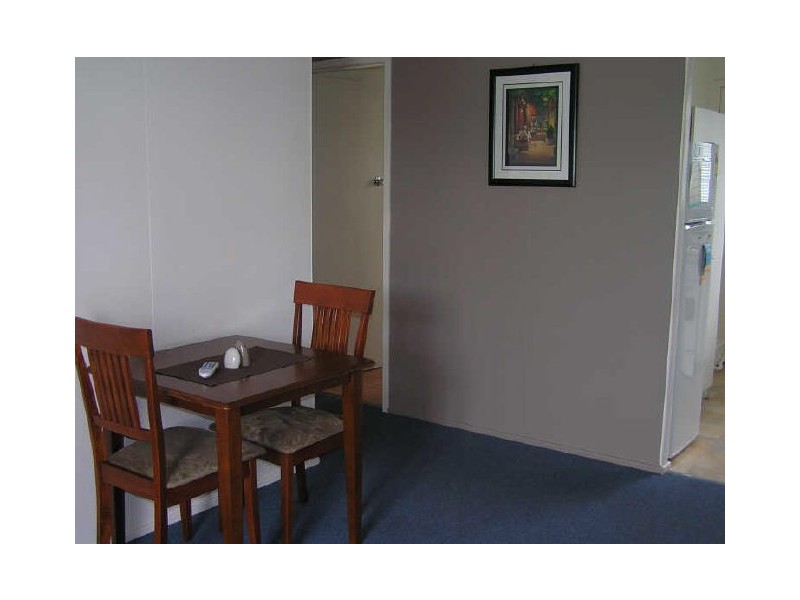 1 Side Street, West Gladstone QLD 4680