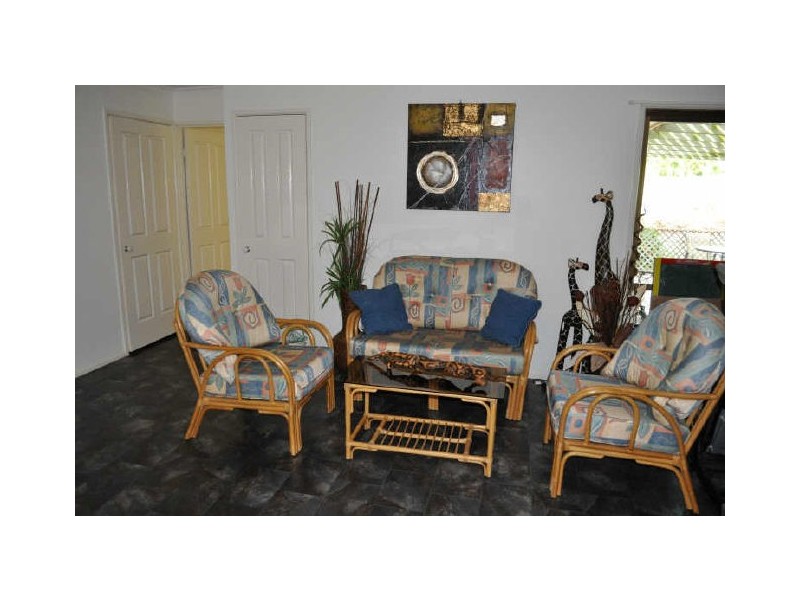 5 McIver Road, Clinton QLD 4680