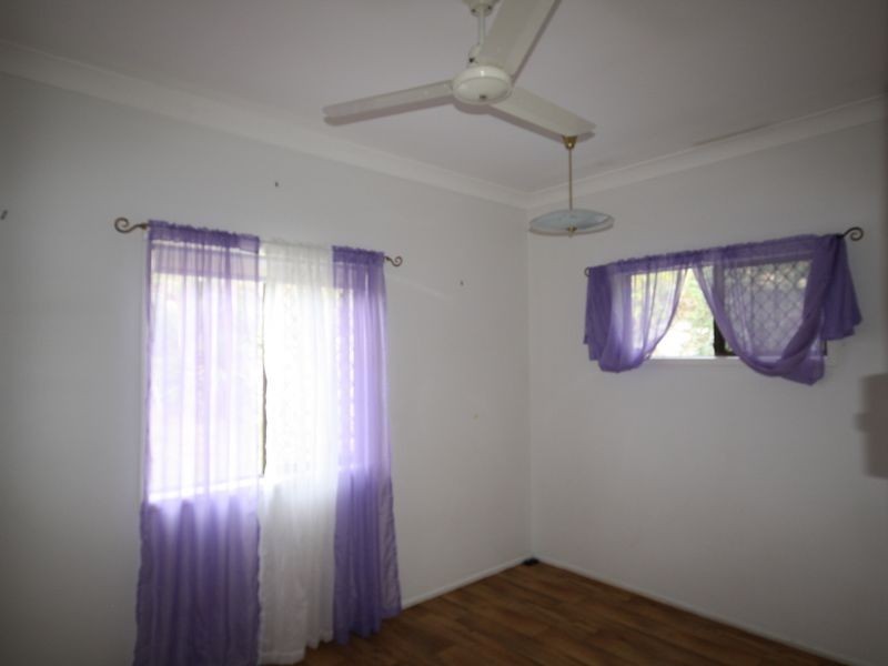 5 Elizabeth Street, South Gladstone QLD 4680