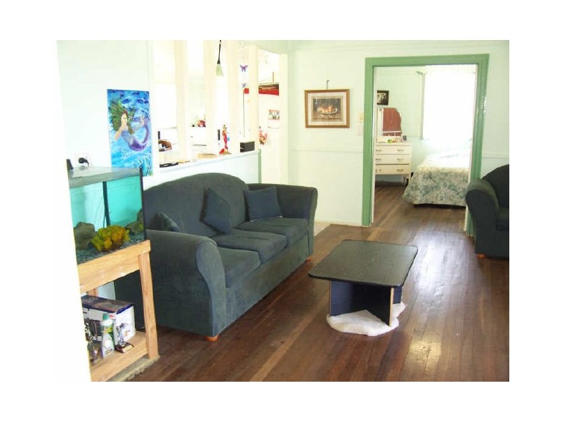 2 Murray Street, Gladstone QLD 4680