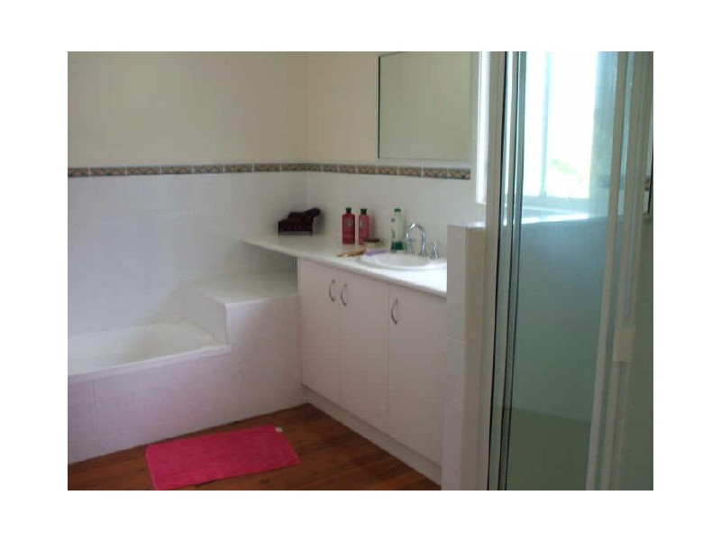 3 ORUNGAL STREET, Gladstone QLD 4680