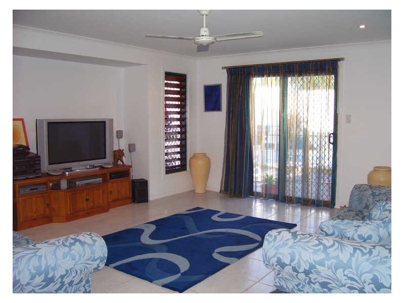 3 Dolphin Terrace, Gladstone QLD 4680