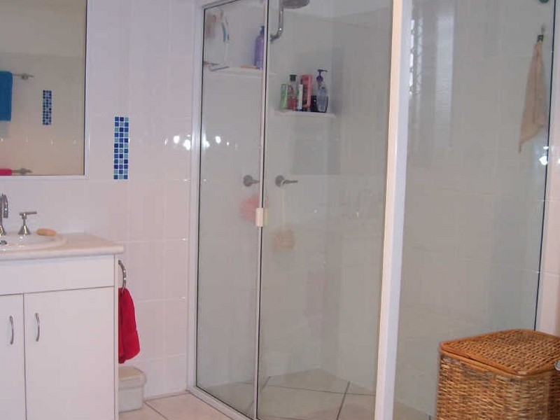 3 Dolphin Terrace, Gladstone QLD 4680