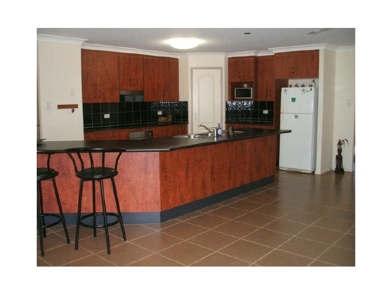 91 Surveyor Place, Beecher QLD 4680