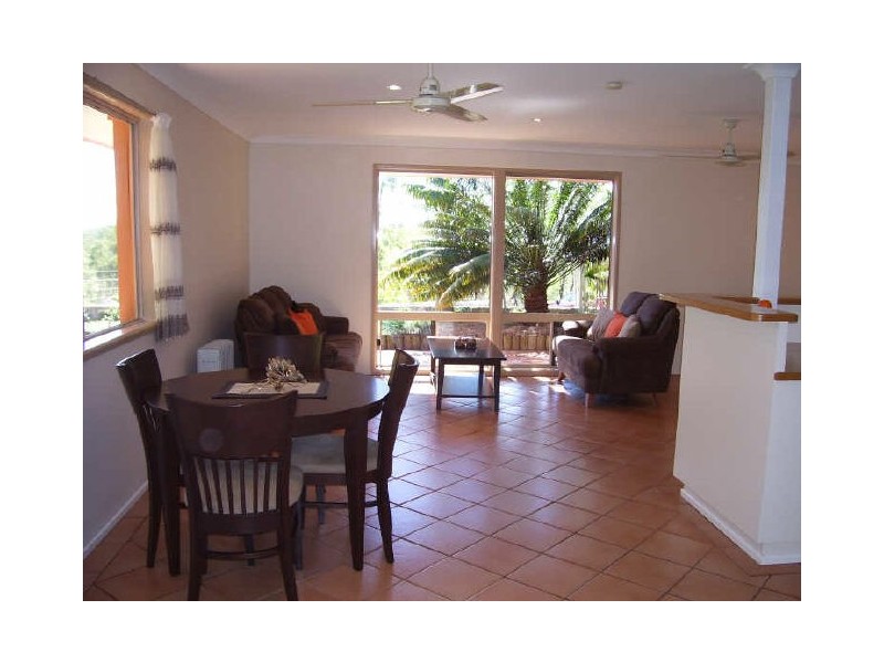 17 Wyndham Road, Beecher QLD 4680