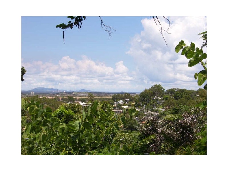 22 Walters Avenue, West Gladstone QLD 4680