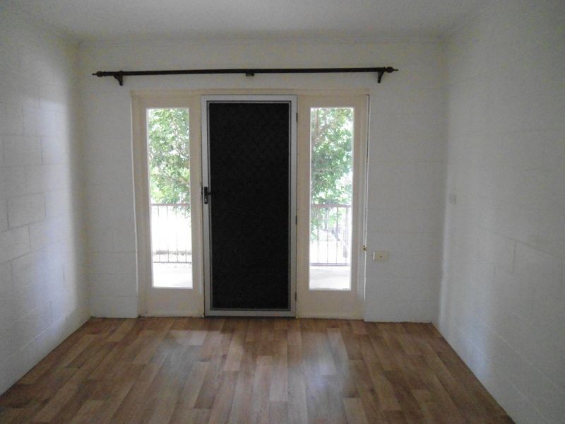 1/10 Potter Street, Clinton QLD 4680