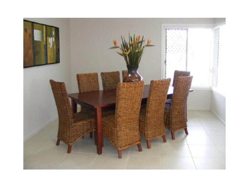 8 Southern Cross Close, Telina QLD 4680