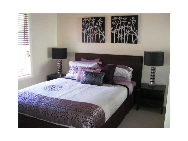 8 Southern Cross Close, Telina QLD 4680