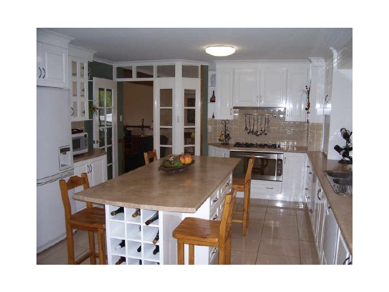 1 Crusade Court, Clinton QLD 4680