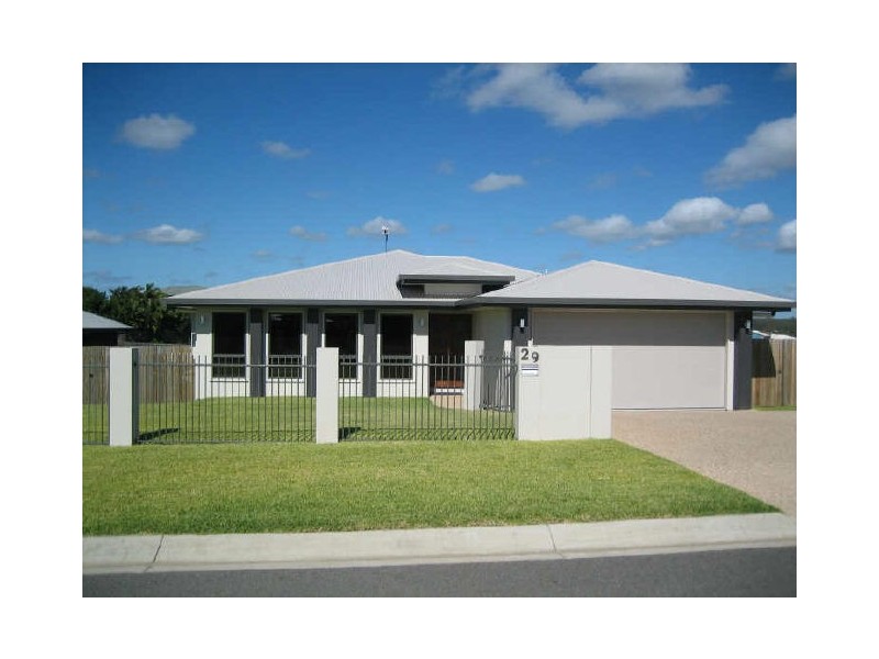 29 Coolibah Street, Kin Kora QLD 4680