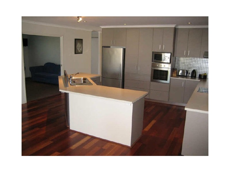 29 Coolibah Street, Kin Kora QLD 4680