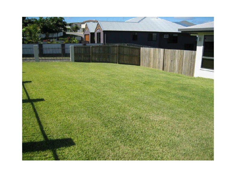 29 Coolibah Street, Kin Kora QLD 4680