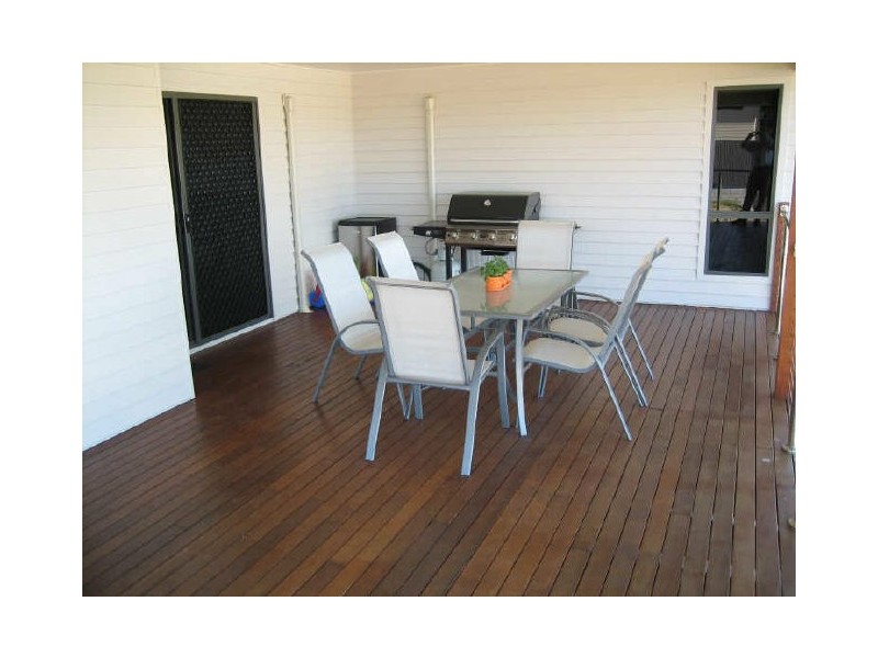 29 Coolibah Street, Kin Kora QLD 4680