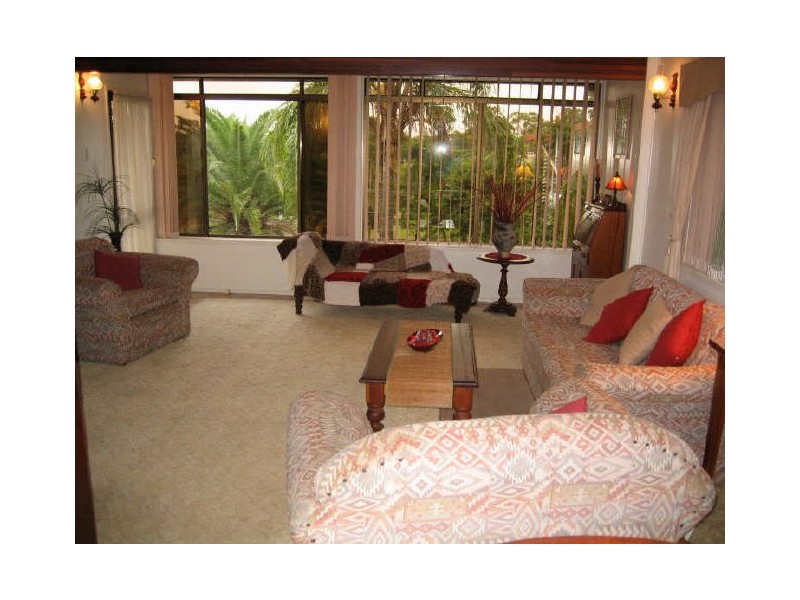 8 Mallee Court, Sun Valley QLD 4680