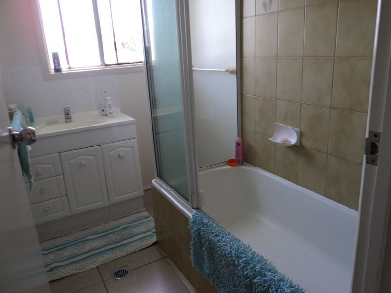 51 Rossella Street, West Gladstone QLD 4680