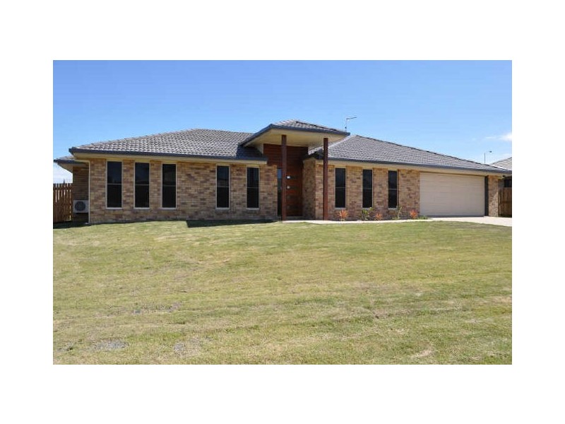 4 Johnson Street, Glen Eden QLD 4680