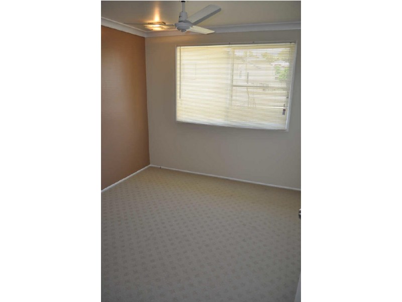 43 Flinders Street, West Gladstone QLD 4680