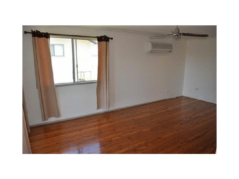 43 Flinders Street, West Gladstone QLD 4680