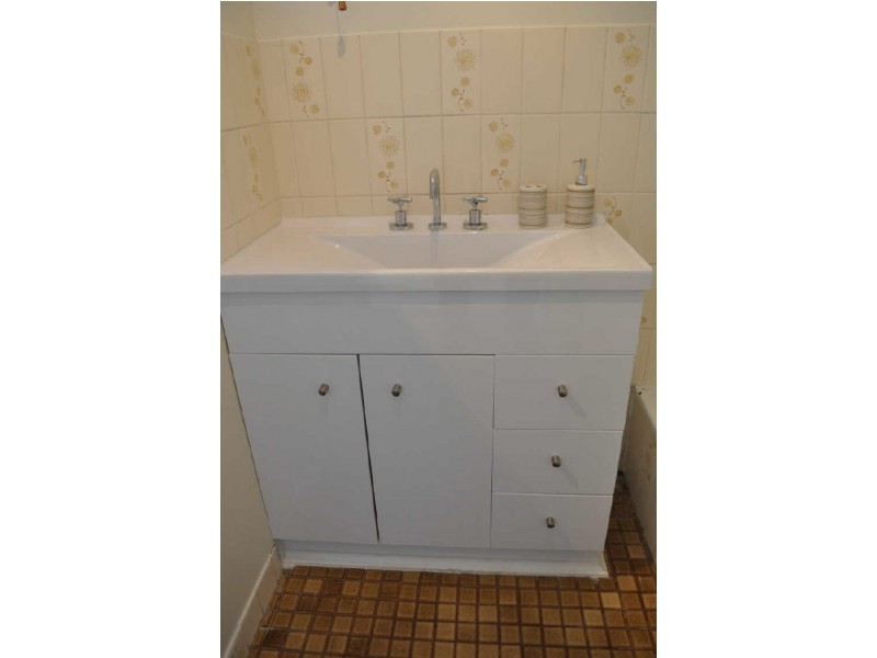 43 Flinders Street, West Gladstone QLD 4680