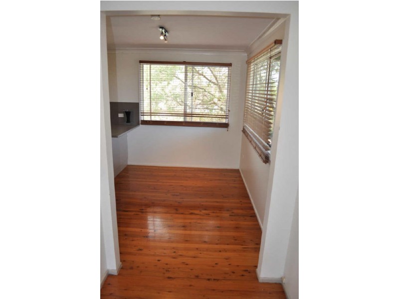 43 Flinders Street, West Gladstone QLD 4680