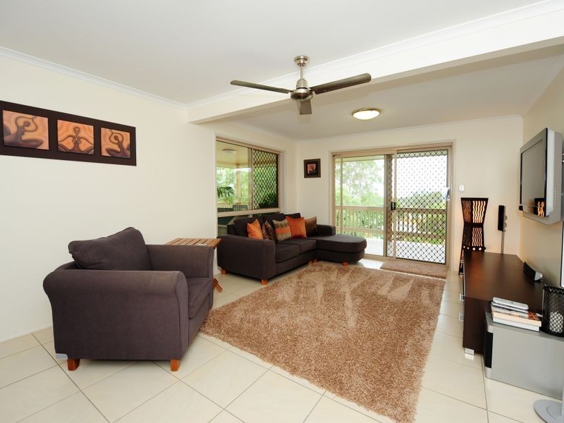 16 Windward Passage, South Gladstone QLD 4680