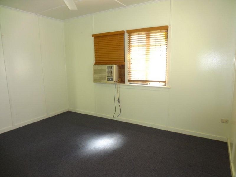 275 Auckland Street, South Gladstone QLD 4680