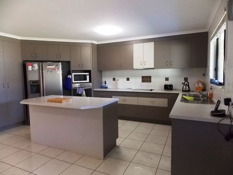 32 Reinaerhoff Crescent, Glen Eden QLD 4680